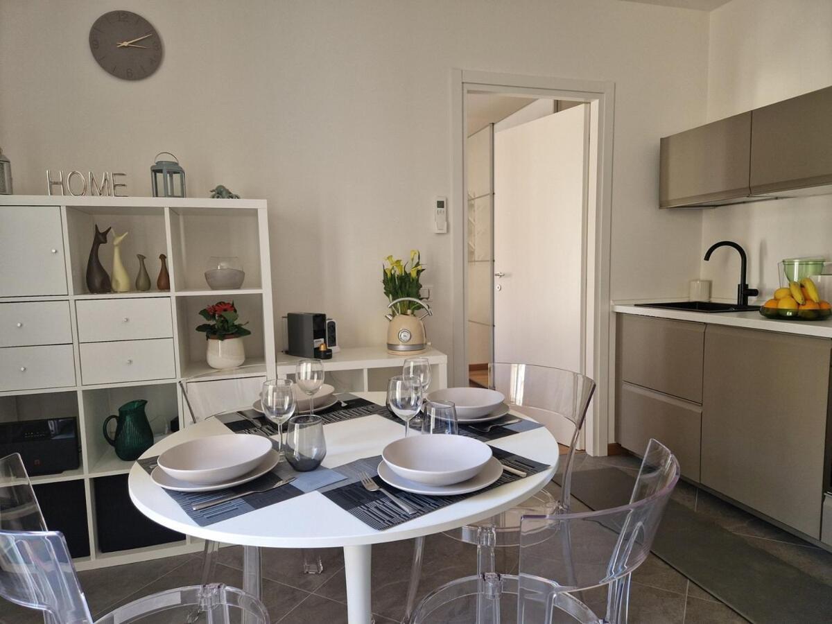 פירנצה Homeby, Terrace Apartment Francesca מראה חיצוני תמונה