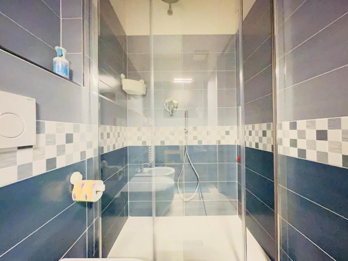 פירנצה Homeby, Terrace Apartment Francesca מראה חיצוני תמונה