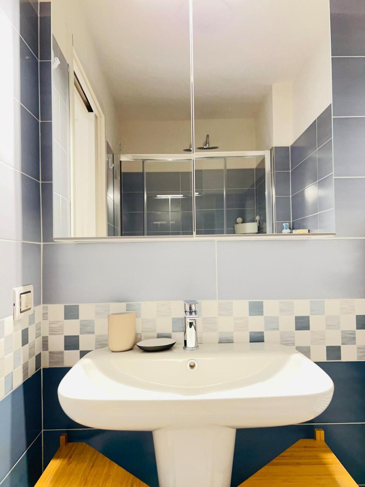 פירנצה Homeby, Terrace Apartment Francesca מראה חיצוני תמונה